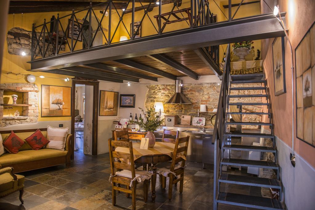 Dimora I Manichei Hotel Monforte D'Alba Luaran gambar